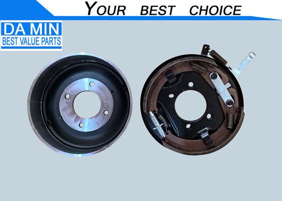 Прочные части ISUZU NPR вручают тормозной механизм имеют барабанчик стального барабана и утюга с тормозными колодами и плитой